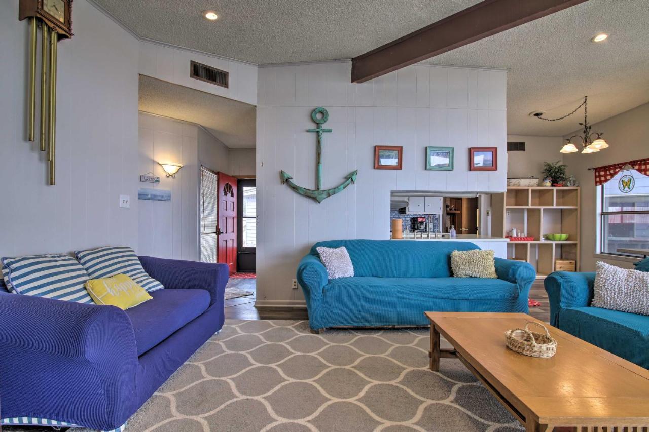 Rustic Lake Buchanan Hideaway With Game Room And Grill Tow Екстериор снимка