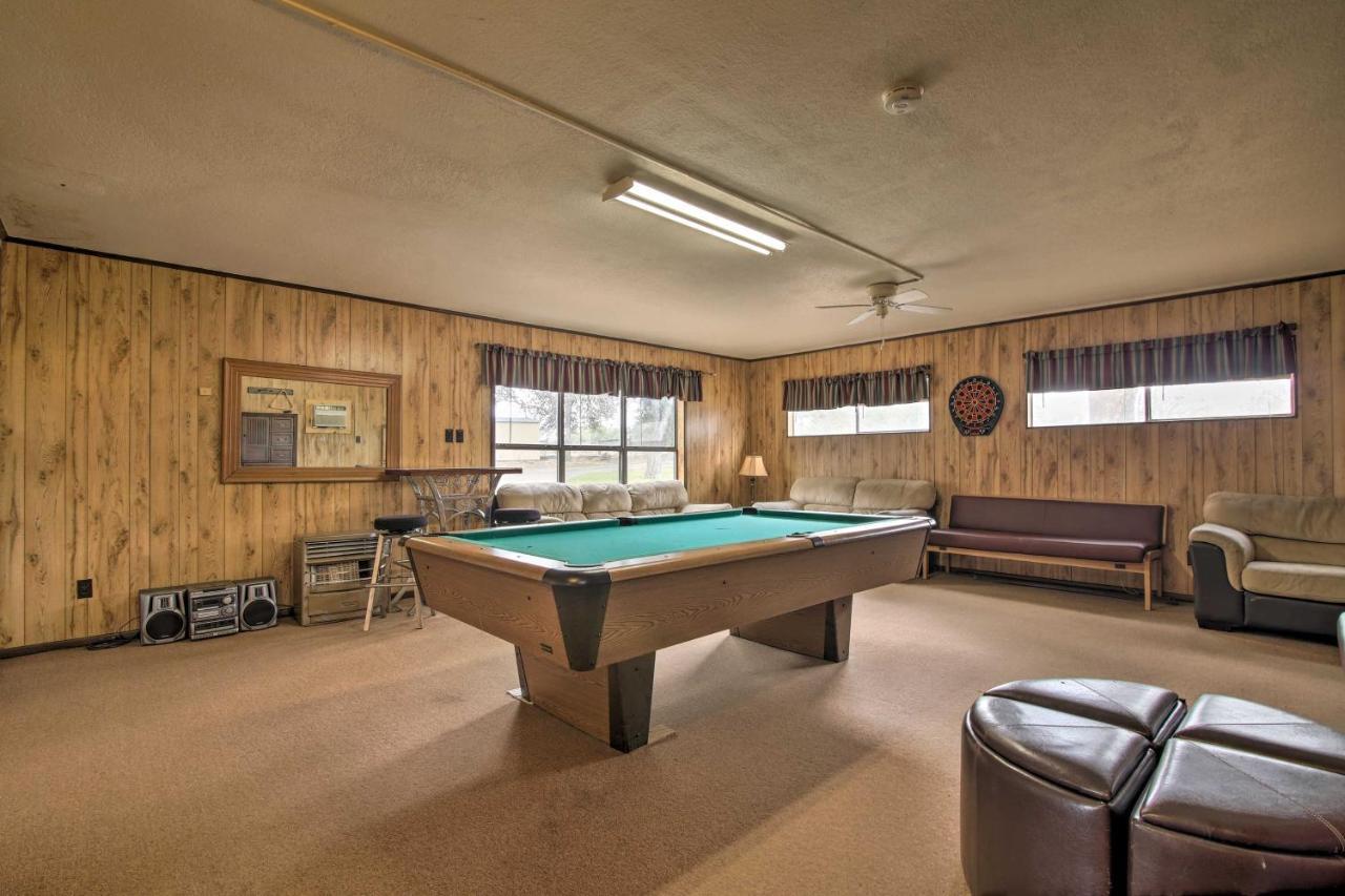 Rustic Lake Buchanan Hideaway With Game Room And Grill Tow Екстериор снимка